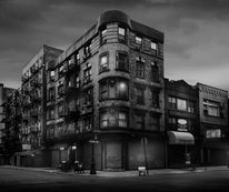 Between Broome and Orchard Street / Jean Michel Berts