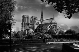 Notre Dame jour / Jean Michel Berts