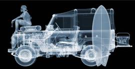 Land Rover - After Surf / Nick Veasey