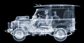 Land Rover - Surfs Up / Nick Veasey